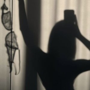 Ich bin horny wer will auf meine geile bilder spritzen