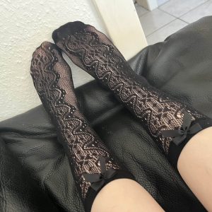 Söckchen mit Spitze