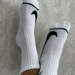  Getragene weiße Sportsocken – 2 Tage getragen, authentisch & einzigartig 