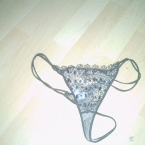 Videos und Bilder und Unterwäsche