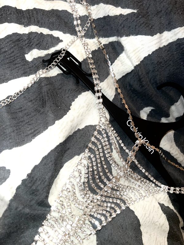 Chain g - string