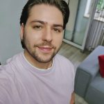 Fußbilder und/oder Socken. Bei Absprache auch mehr