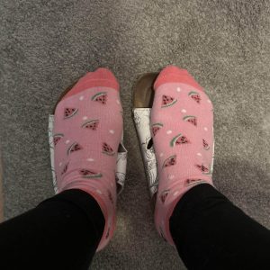 Durchgeschwitzte Socken