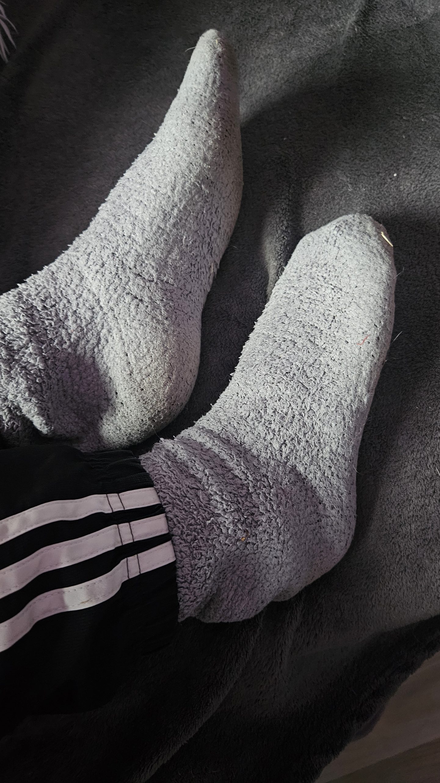 Frisch vom Fuß - orginal getragene Socken mit Charakter