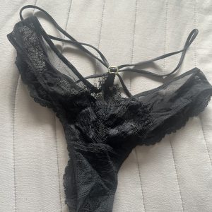 Tayna Secret Lace – unser kleines Geheimnis