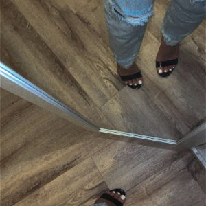 Gebräunte-Südländer Füße von Bambi