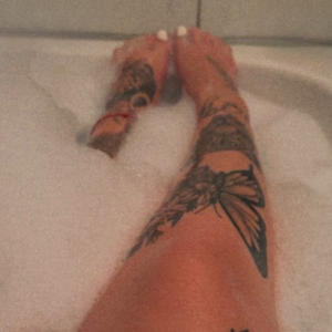 Tätowierte Füße mit Stil