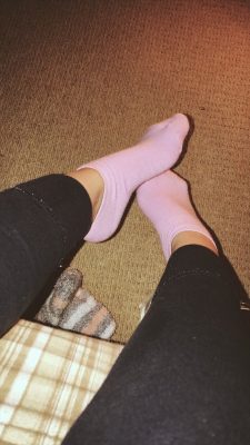Hübsches Bild von Füßen mit Socken