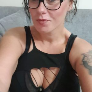 Über 100 geile Amateur Videos! Bin deutsch (85G - Cup), solo, MF, FF, FFM