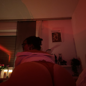 Sekretärin Erotikbilder Sammlung chubby große Titten und Arsch