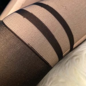 Getragene Sexy Nylonstrumpfhose