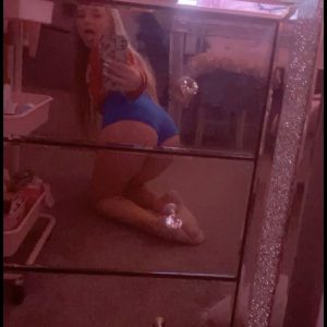 Geile Bilder von 18 jähriger Studentin