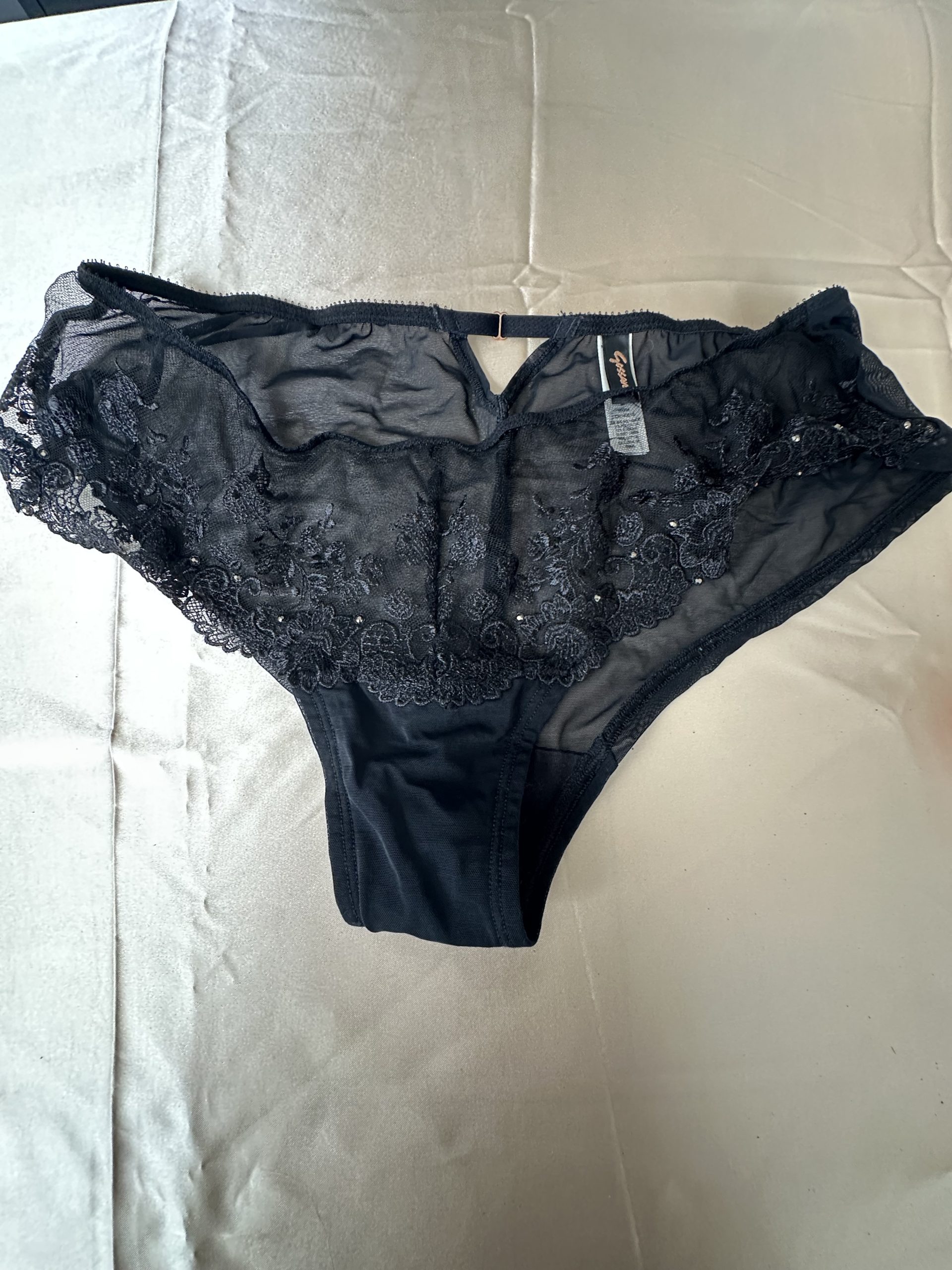 Slip mit Spitze
