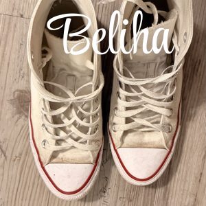 Getragene Schuhe
