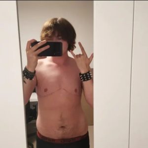 Selling pictures T-boy